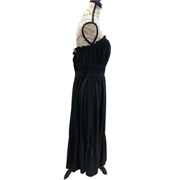 Classic Black Strapless Midi Dress - Picture 6 of 7